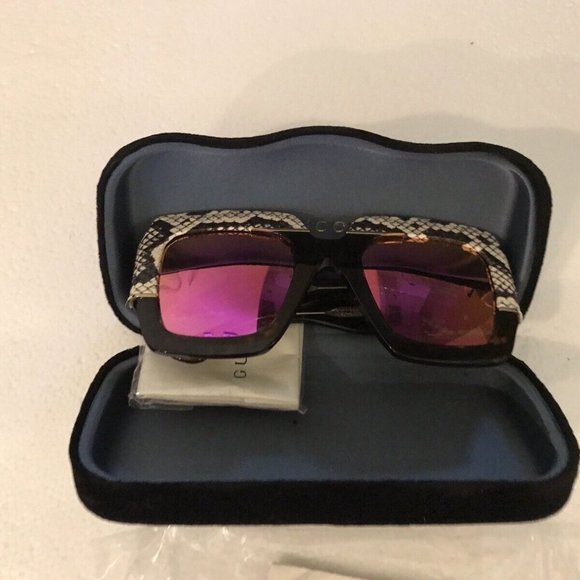 Gucci Oversized Havana Square Sunglasses GG04845 main image 6